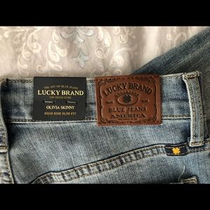 Lucky Brand size 2 jeans NWT